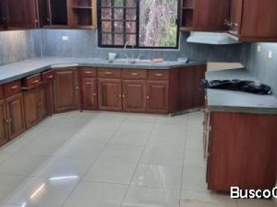 RENTA DE AMPLIO APARTAMENTO DE 3 HAB. - SECTOR LA MODERNA SPS